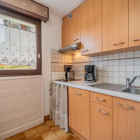 Avec Terrasse, Parking, 4 Pers, Centre Village, Proche Pistes Et Commerces - Fr-1-437-92 La Clusaz